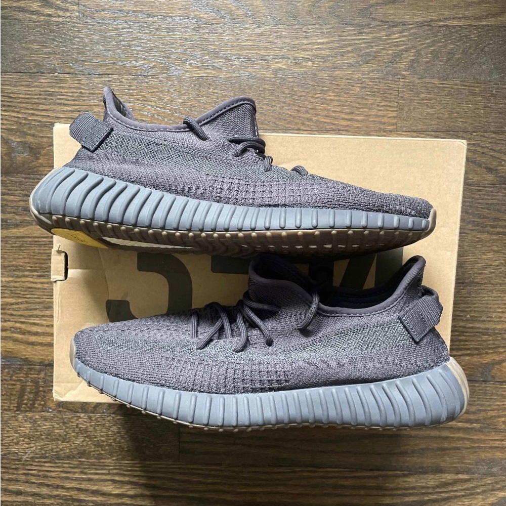 Yeezy Boost 350 V2 Cinder 11.5 Mens